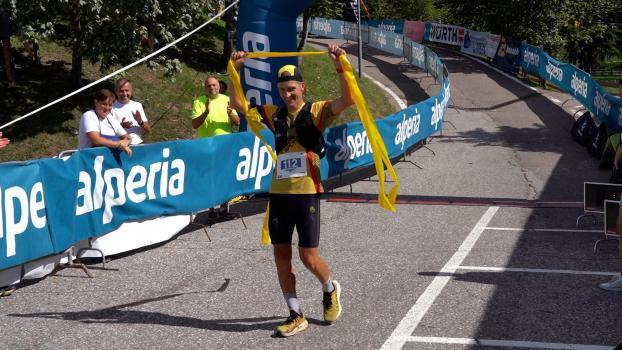 Am Samstag fand in Aldein die 2. Auflage des Weißhorn Skytrail statt. Läufer aus 7 Nationen meisterten die beiden sehr anspruchsvollen Strecken auf das Weißhorn und durch die weltberühmte Bletterbachschlucht. Die beiden Sieger des 27 Kilometer Laufs auf das Weißhorn,die Schweizerin Judica Rapp und der Haflinger Andreas Reiterer, zeigen sich auf SportNews mit ihrem Ergebnis sehr zufrieden. Auch Sektionsleiter Robert Daum ist über den diesjährigen Rennverlauf erfreut. © stol