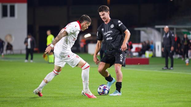 Simone Tronchin (r.) und der FC Südtirol sind gegen Padova im Einsatz. © Giacomelli Andrea