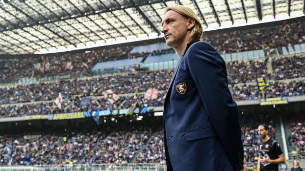 Wieder an der Serie-A-Seitenlinie: Davide Nicola. © AFP / MIGUEL MEDINA