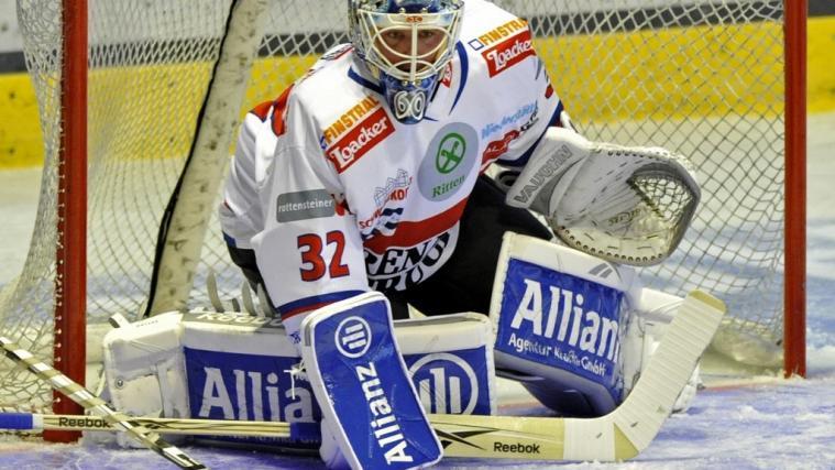 Karol Krizan spielt mit Ritten gegen Fassa. Die Partie wird live übertragen