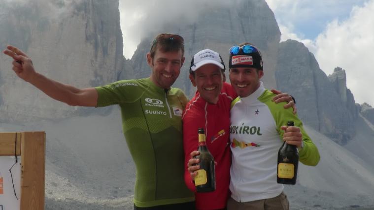 Helmut Schiessl, Jonathan Wyatt und Roland Clara vor den Drei Zinnen