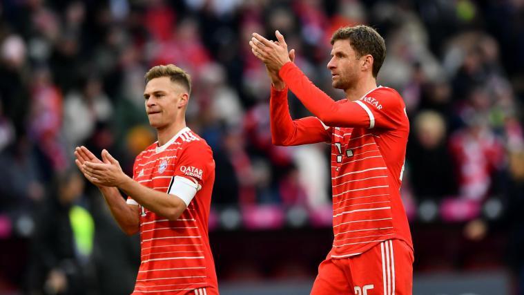 Joshua Kimmich (links), Thomas Müller & Co. kommen im August nach Südtirol. © ANSA / ANNA SZILAGYI