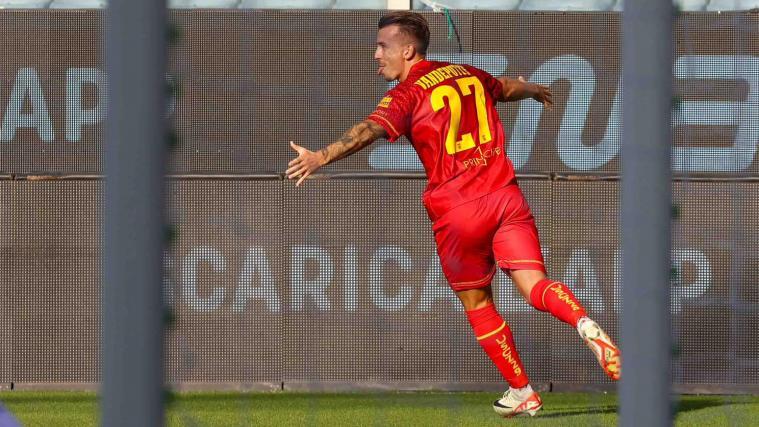 Jari Vandeputte ist der Topspieler von Catanzaro, dem kommenden Gegner des FC Südtirol. © Social Media / US Catanzaro