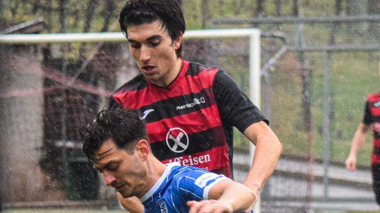 Paolo Basile (hinten) spielt stark auf. © Sarah Mitterer