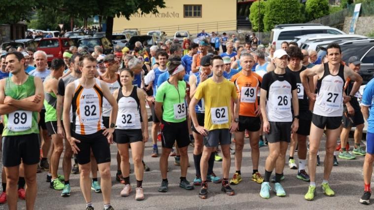 Meraner Doppelsieg beim Berglauf Kaltern-Mendel.