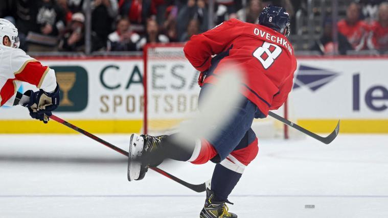 With this shot, Alex Ovechkin brought himself a step closer to the goalscoring record. © APA / PATRICK SMITH
