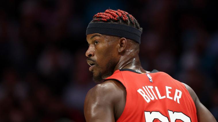 NBA-Star Jimmy Butler ist Teil eines weiteren Mega-Trades. © APA/getty / JARED C. TILTON