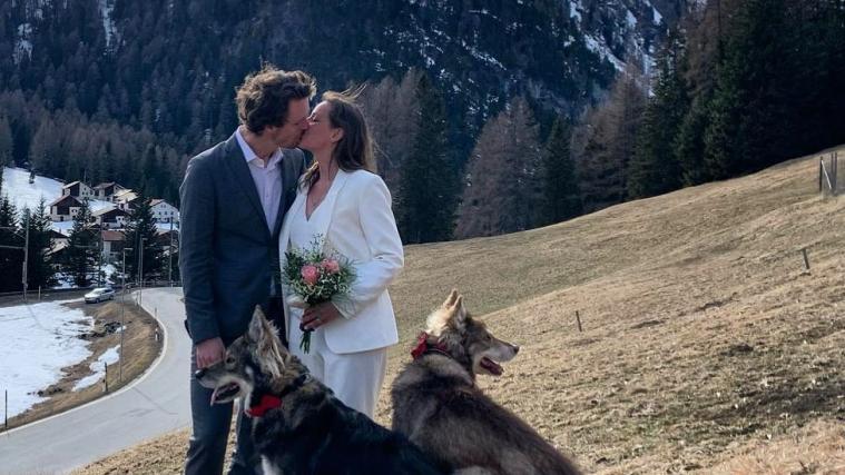 Schweizer Slalom-Ass hat Ja gesagt. © Instagram