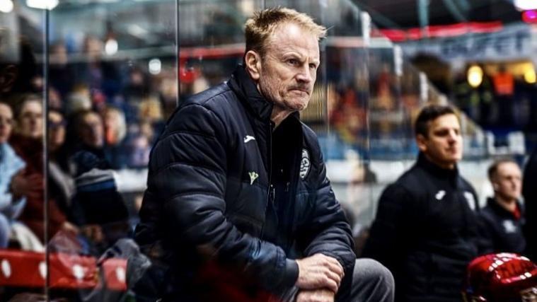 Ken Eddy remains coach of the Brixen Falcons.