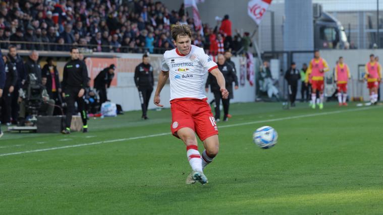 Niklas Pyyhtiä hat den FCS in Führung gebracht.