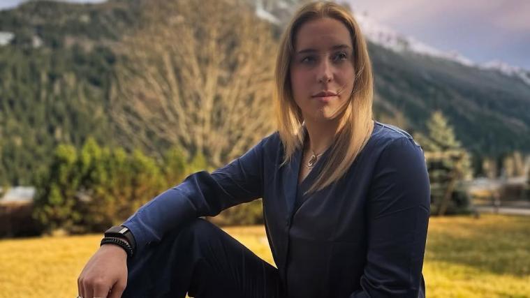 Supertalent im Ski-Zirkus: Lara Colturi. © Instagram