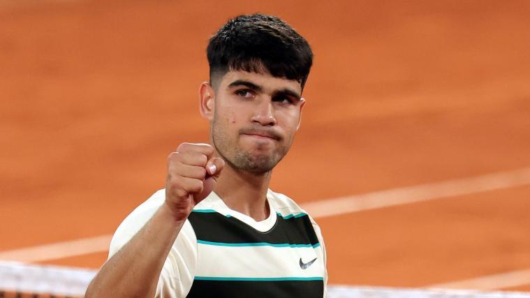 Carlos Alcaraz steht im Achtelfinale von Paris. © ANSA / TERESA SUAREZ