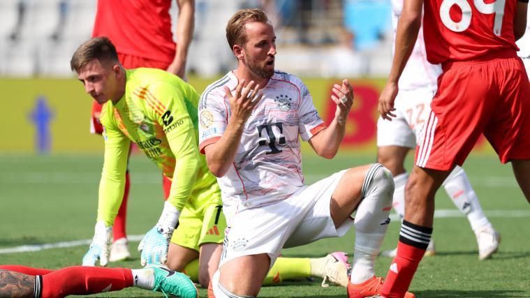 Bayern Munich striker Harry Kane was substituted at halftime but couldn't prevent the defeat. © APA / KEVIN C. COX