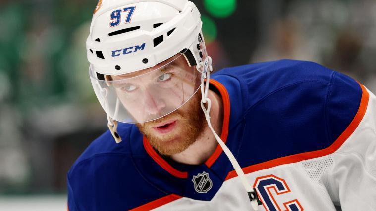Le meilleur joueur de hockey sur glace du monde, Connor McDavid, vise son premier titre majeur. © APA / STEPH CHAMBERS