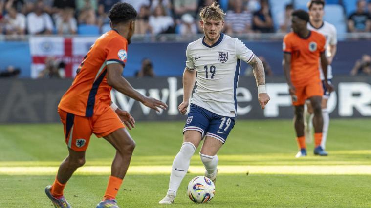Der überragende Mann bei England: Liverpool-Star Elliott. © ANSA / JOZEF JAKUBCO