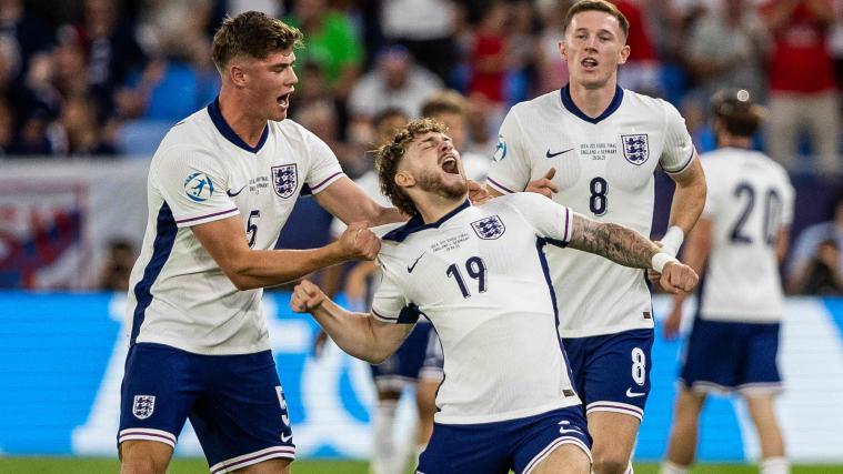 England ist zum vierten Mal U21-Europameister. © APA/afp / BRANISLAV RACKO