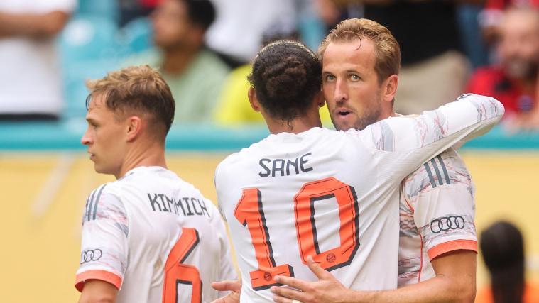 Harry Kane (rechts) traf doppelt. © APA / MICHAEL REAVES