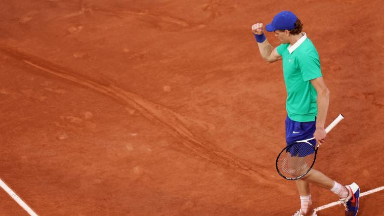 Jannik Sinner ist weiter die Nummer 1 der Welt. © APA/afp / ALAIN JOCARD