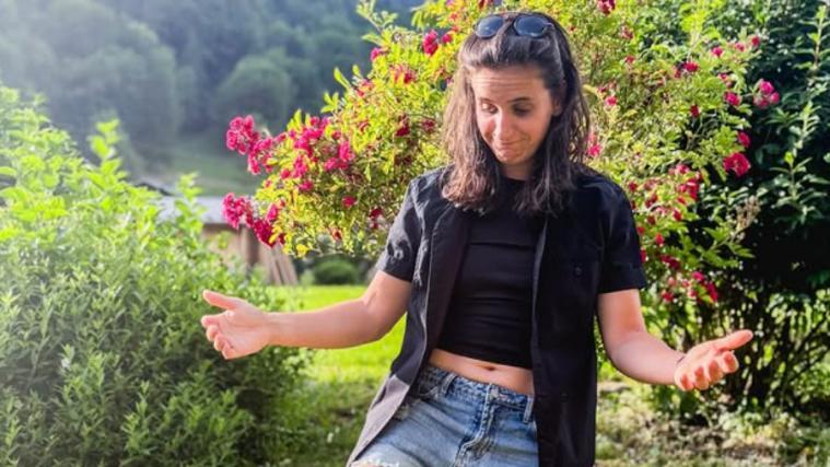 Julia Simon hat einen Rückschlag in der Vorbereitung erlitten. © Instagram / @julia_.simon