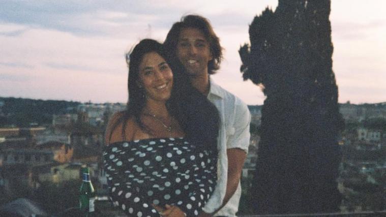 Ski-Ass im großen Liebesglück.