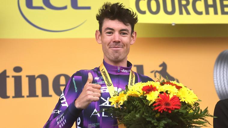 Ben O'Connor feierte einen umjubelten Sieg. © ANSA / CHRISTOPHE PETIT TESSON