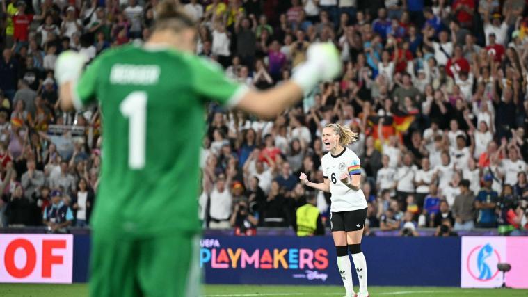 Deutschland feierte einen umjubelten Viertelfinalsieg. © APA/afp / SEBASTIEN BOZON