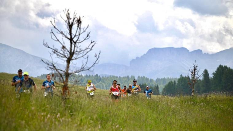 Die Seiser Alm lädt wieder zum Halbmarathon. © Tobias Unterhofer / Armin Mayr