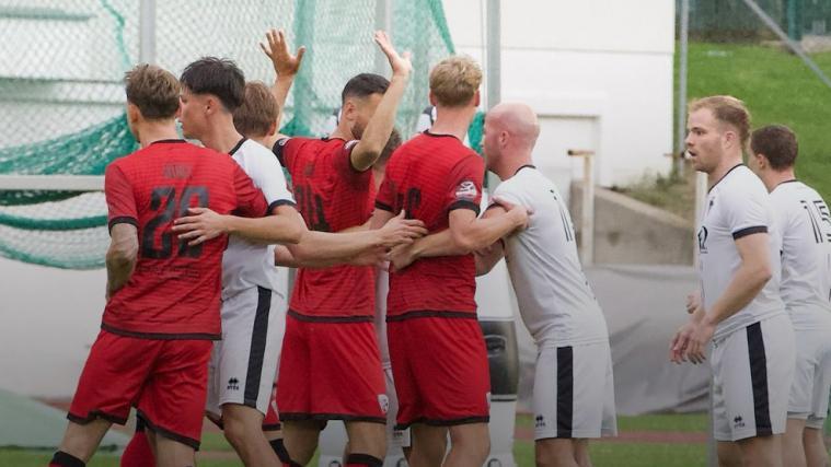 Die Vinschgau-Auswahl (in weiß) ärgerte Drittligist Ingolstadt. © Ingolstadt