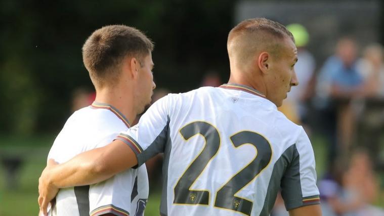 Francesco Camarda (rechts) schoss einen Dreierpack. © uslecce/Instagram