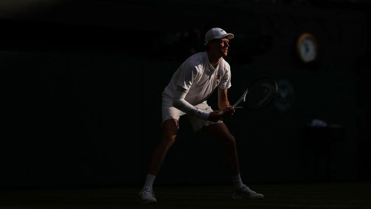 Jannik Sinner hat in Wimbledon den Thron bestiegen. © APA/afp / HENRY NICHOLLS