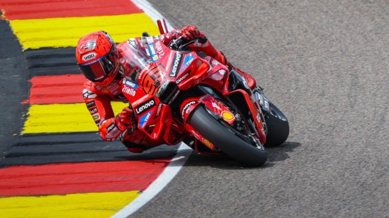 Marc Marquez war auch in Brünn nicht zu schlagen. © APA/AFP / RONNY HARTMANN