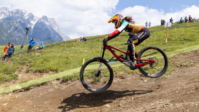 Veronika Widmann in Aktion. © APA / EXPA/JOHANN GRODER