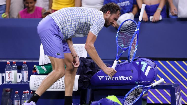 Daniil Medvedev rastete beim US-Open-Auftakt wieder einmal aus. © APA / ELSA