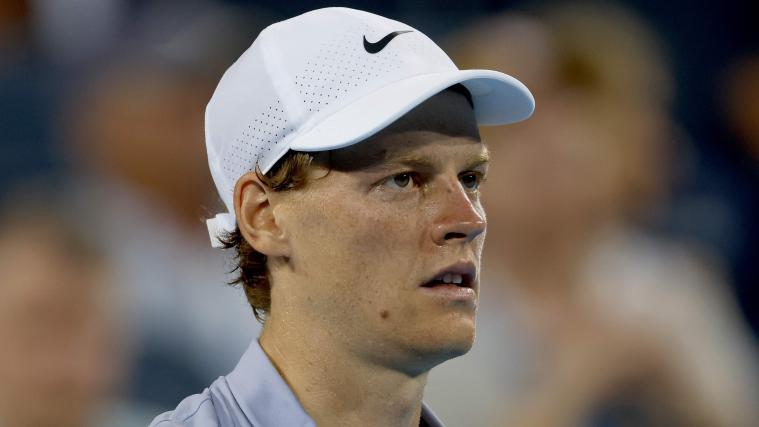 Jannik Sinner bekommt es mit einem guten Gegner zu tun. © APA / MATTHEW STOCKMAN