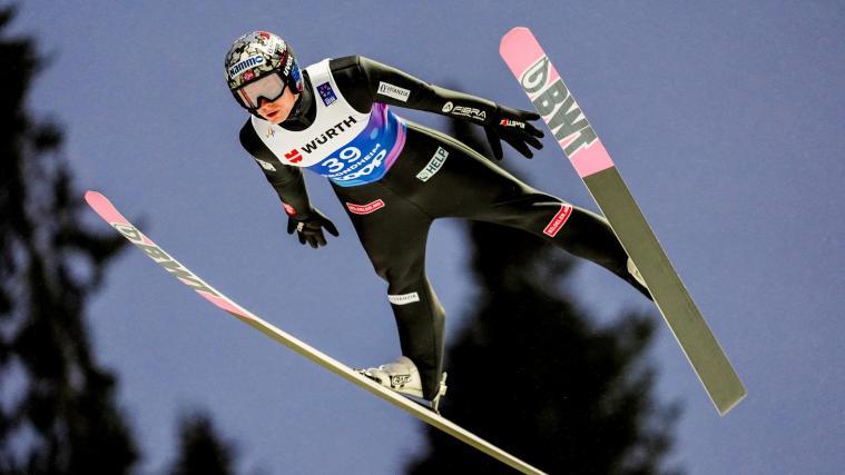 Marius Lindvik wurde vorerst von FIS-Wettkämpfen ausgeschlossen. © ANSA / Terje Pedersen