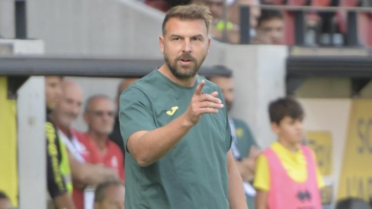 Paolo Zanetti am Sonntag im neuen Drususstadion, in dessen Genuss er in seiner Zeit als FCS-Coach noch nicht kam. © DLife/LO