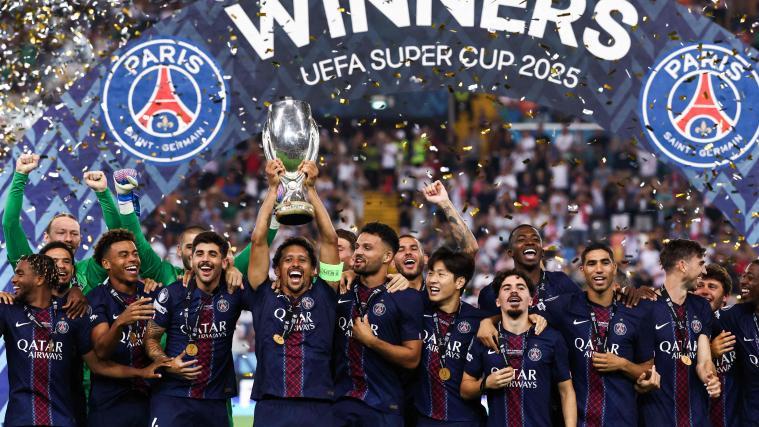 PSG jubelt über den Supercup. © APA/afp / FRANCK FIFE