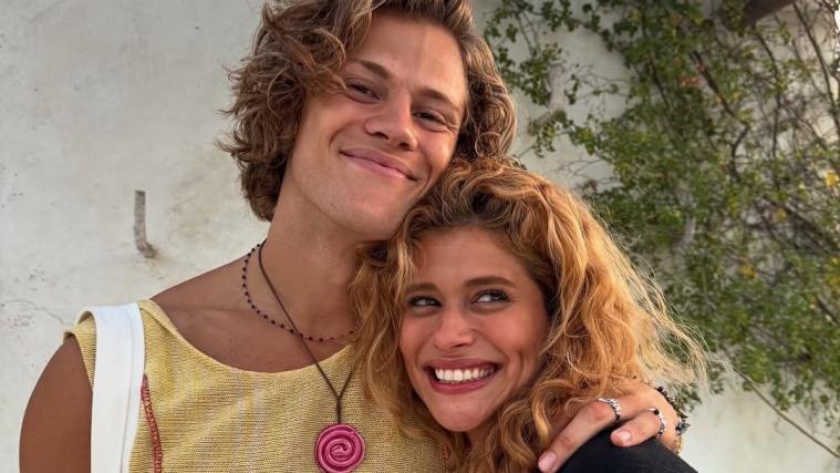 Ski star enjoys time with new girlfriend. © Instagram