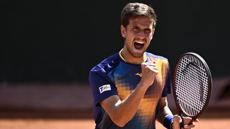 Vit Kopriva ist Sinners Gegner. © AFP / JULIEN DE ROSA