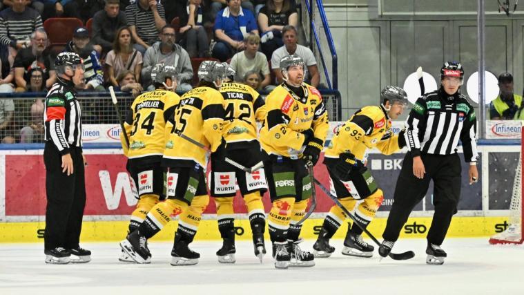Der HC Pustertal jubelte in Villach. © VSV/Stefan