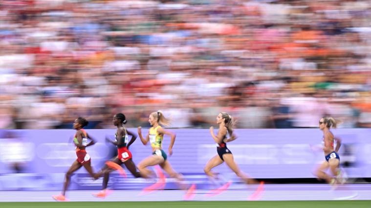 Diribe Welteji (2.v.l.) darf bei der WM nicht antreten. © APA/afp / KIRILL KUDRYAVTSEV