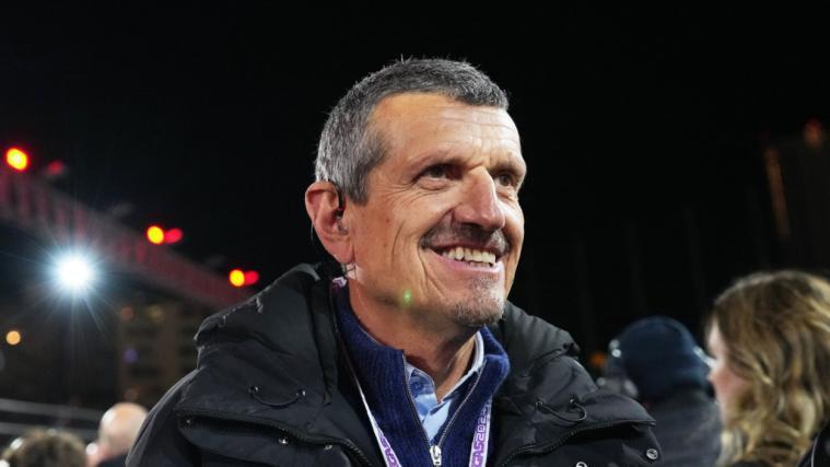 Günther Steiner tries his hand at MotoGP. © APA A(FP) / ALEX BIERENS DE HAAN
