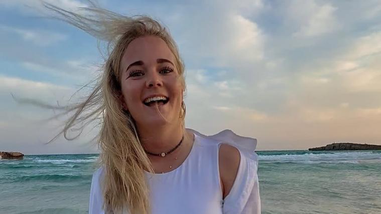 Young skier ended her career with emotional words.
