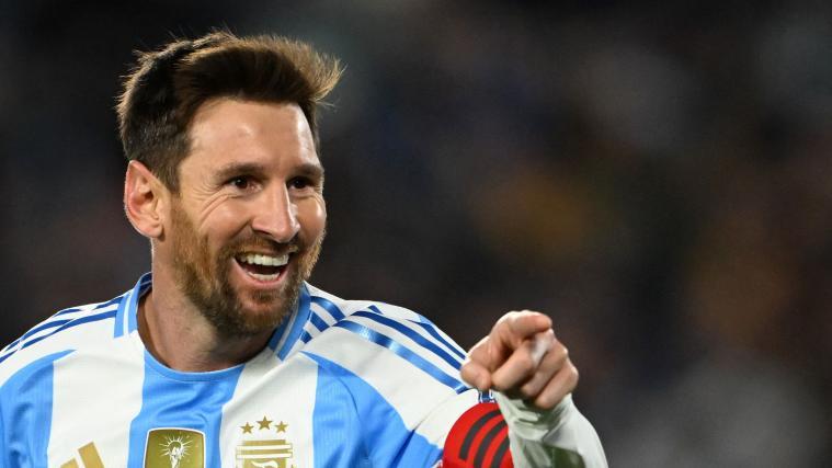 Lionel Messi erzielte einen Doppelpack. © APA/afp / LUIS ROBAYO