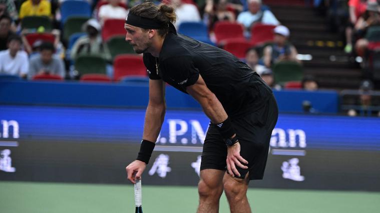 Alexander Zverev wird heftig kritisiert. © APA/afp / JADE GAO