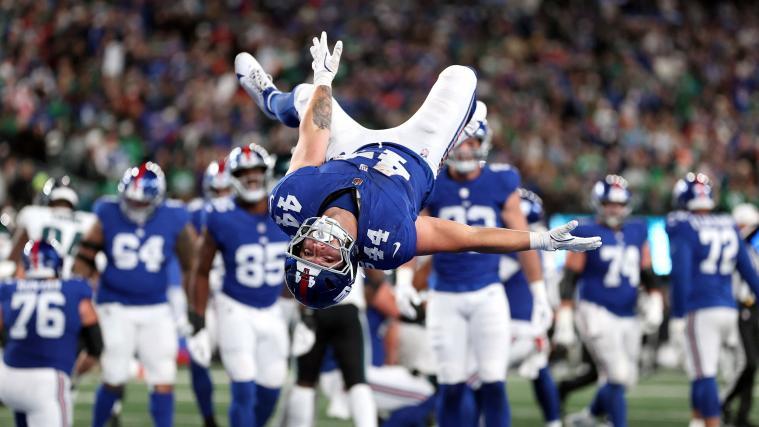 Die Giants um Runningback Cameron Skattebo konnte den NFL-Champion schlagen. © APA / AL BELLO