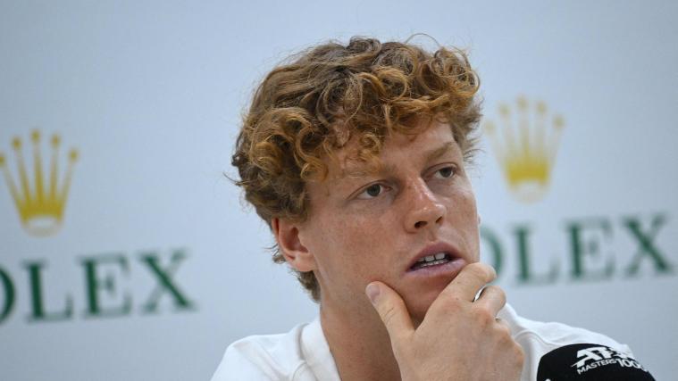 Jannik Sinner bereitet sich auf das nächste Turnier vor. © APA/afp / JADE GAO