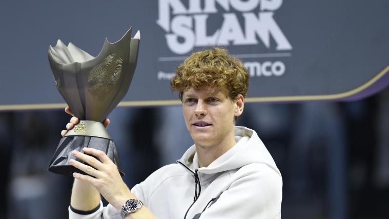 Jannik Sinner ist der Titelverteidiger in Saudi-Arabien. © ANSA / STR