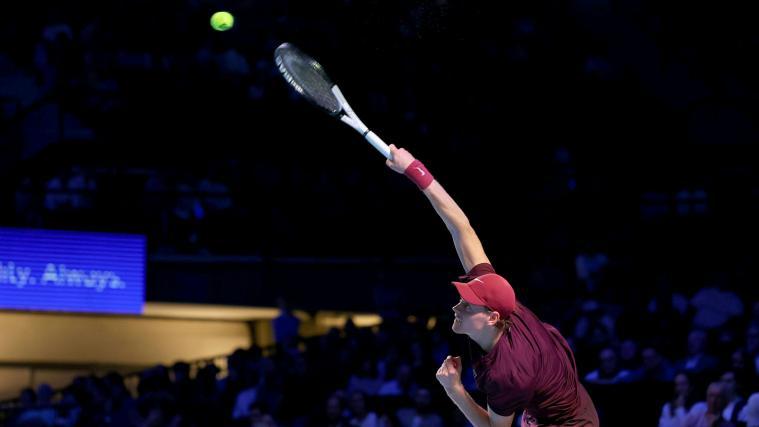 Jannik Sinner will auch in Paris glänzen. © APA / TOBIAS STEINMAURER
