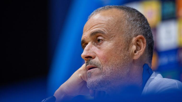 Luis Enrique muss auf mehrere Stammkräfte verzichten. © APA/afp / JOSEP LAGO